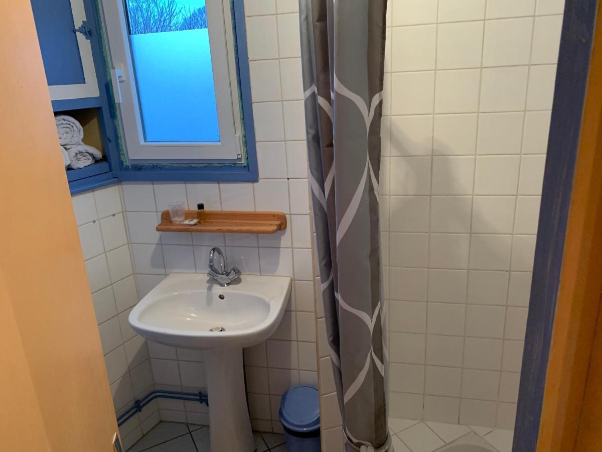 Studio Ideal Travail, Famille, Tout Y Est … Apartment Dompierre-sur-Besbre Bagian luar foto