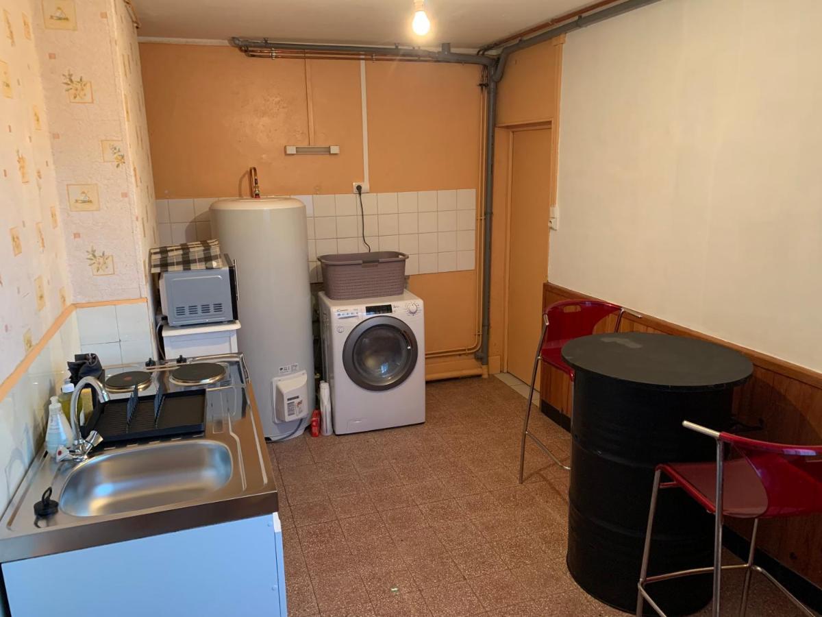 Studio Ideal Travail, Famille, Tout Y Est … Apartment Dompierre-sur-Besbre Bagian luar foto